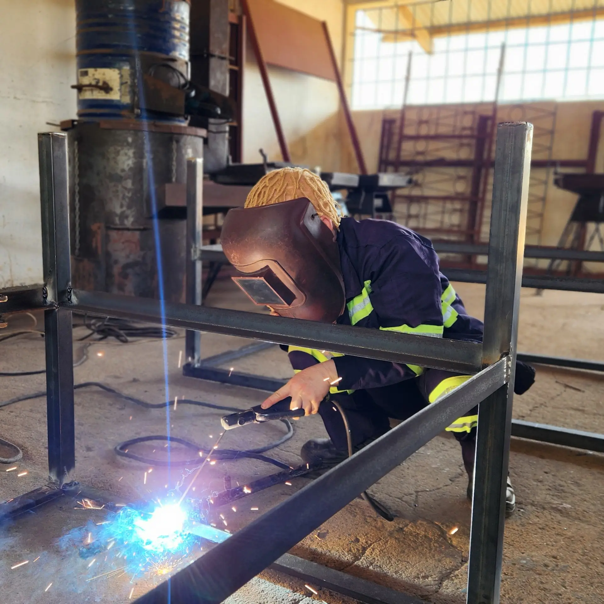 Estudante de serralharia - IPOMA